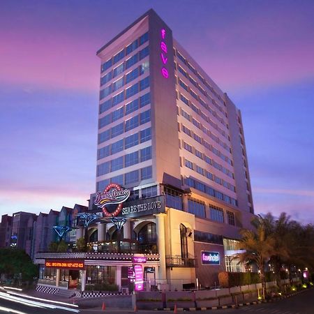 Favehotel Solo Baru Экстерьер фото