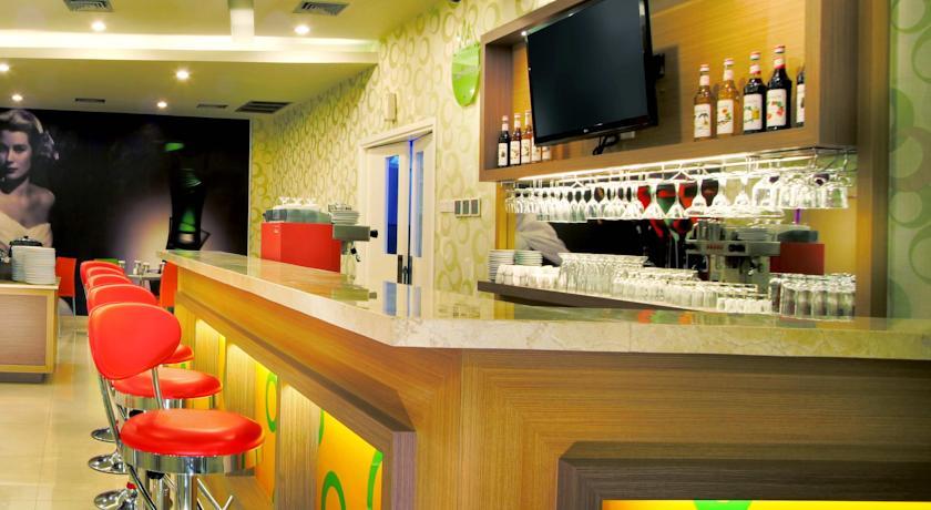 Favehotel Solo Baru Экстерьер фото