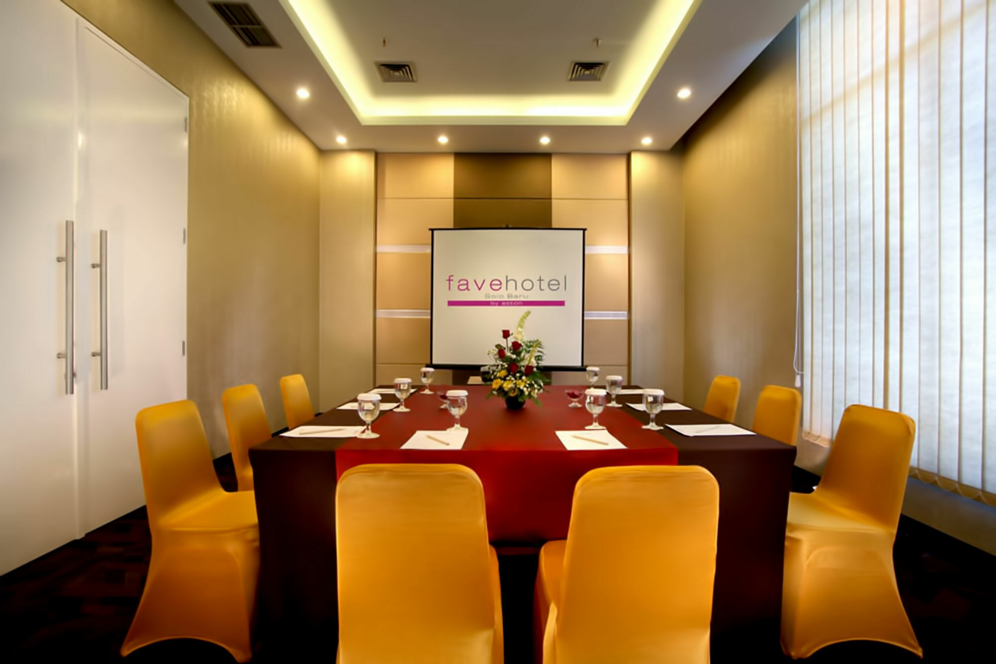 Favehotel Solo Baru Экстерьер фото