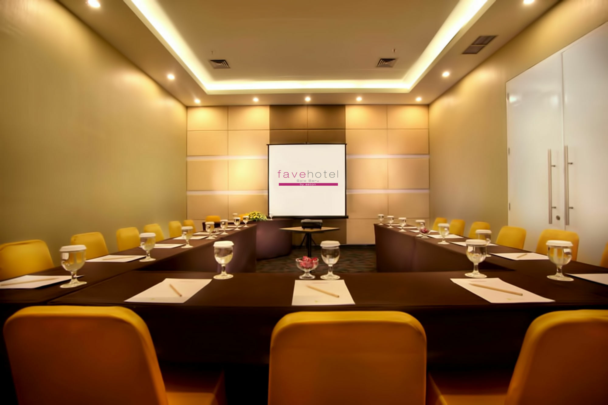 Favehotel Solo Baru Экстерьер фото